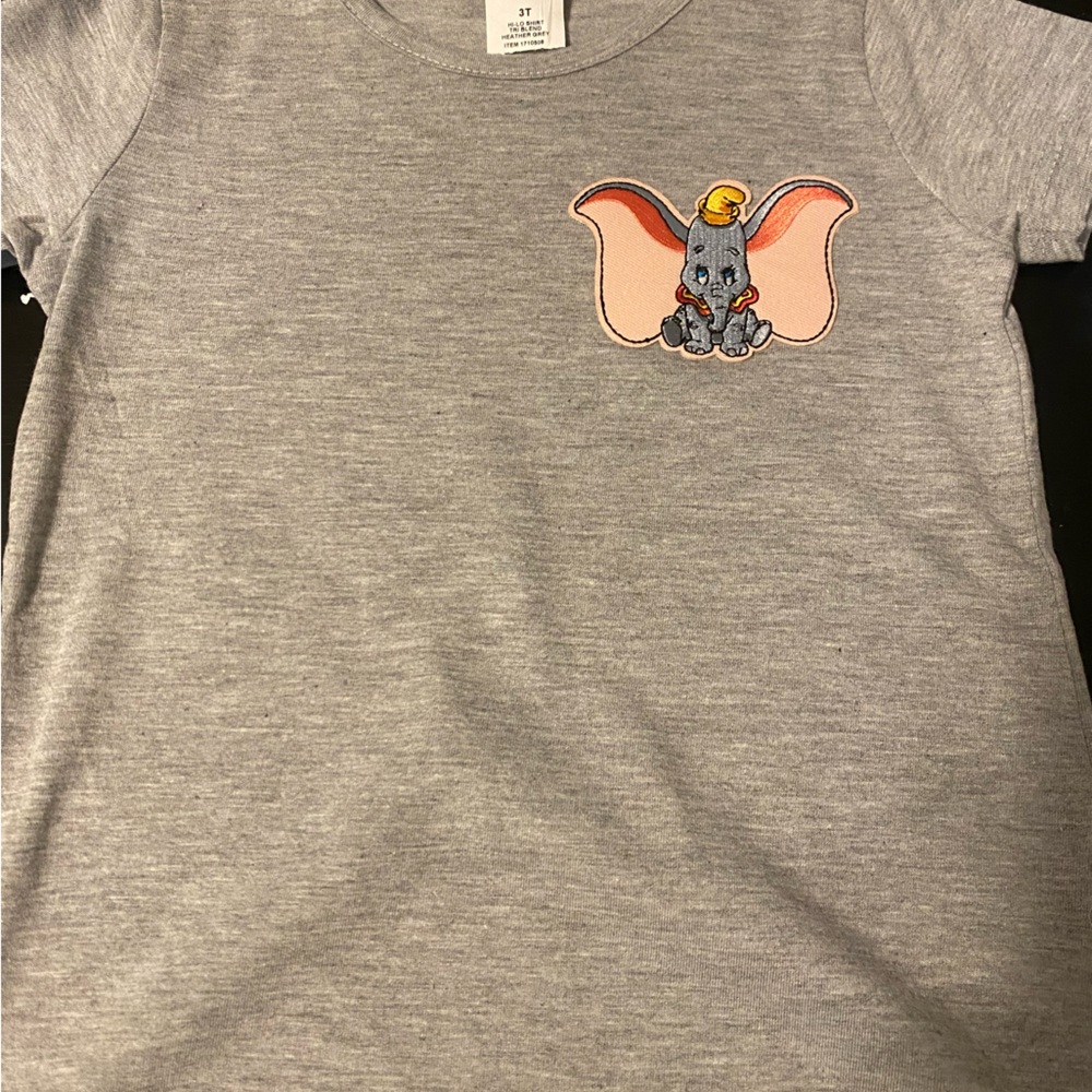 KIDS 3T I can also do In any kids size shirt just let me know before  ordering!
